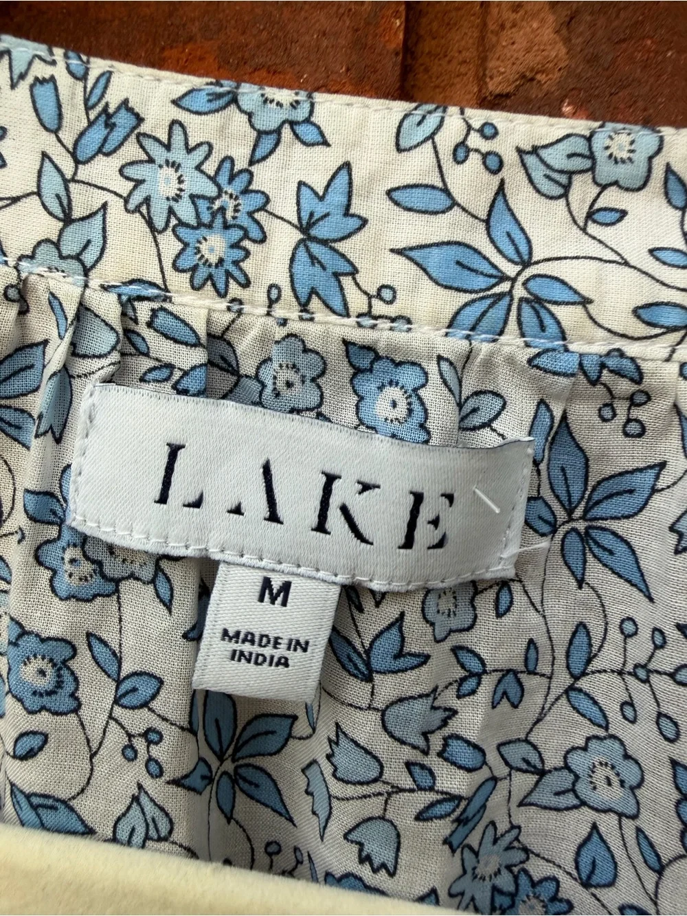 LAKE dress cotton pintucking mini floral print blue and white medium M